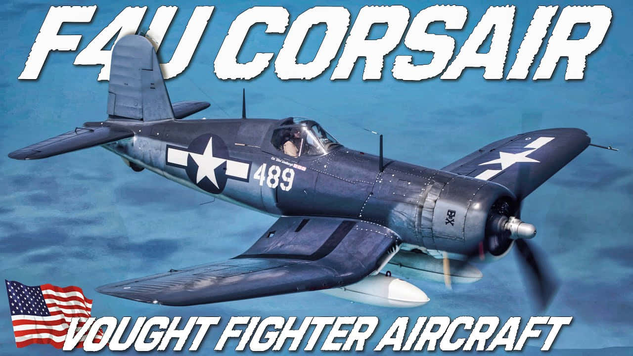 F4U海盜式戰鬥機飛越海洋，帶有美國國旗和文字疊加。