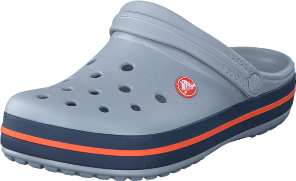 灰底紅藍條紋Crocs 壁紙 — 淺灰色Crocs木屐，帶有海軍藍和橙色點綴，顯示在透明背景上。