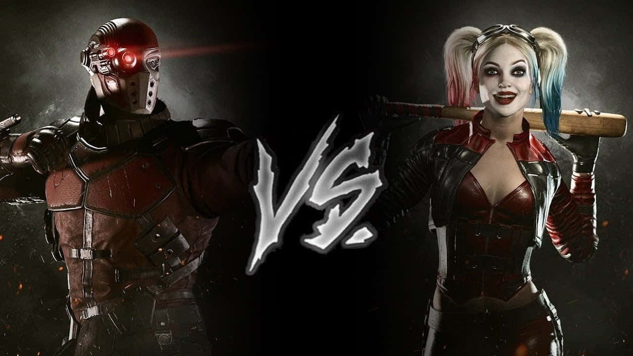  壁紙 — Cyborg 和 Harley Quinn 在一個戲劇性的對決戰鬥場景中對峙，擁有發光的紅眼睛和一支棒球棍。