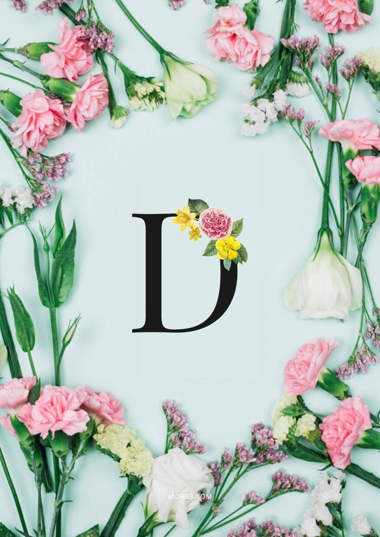 字母D花邊 壁紙 — 一個大型黑色字母D，飾有粉紅色、黃色和白色的花朵，在柔和的薄荷色背景上形成花卉邊框。