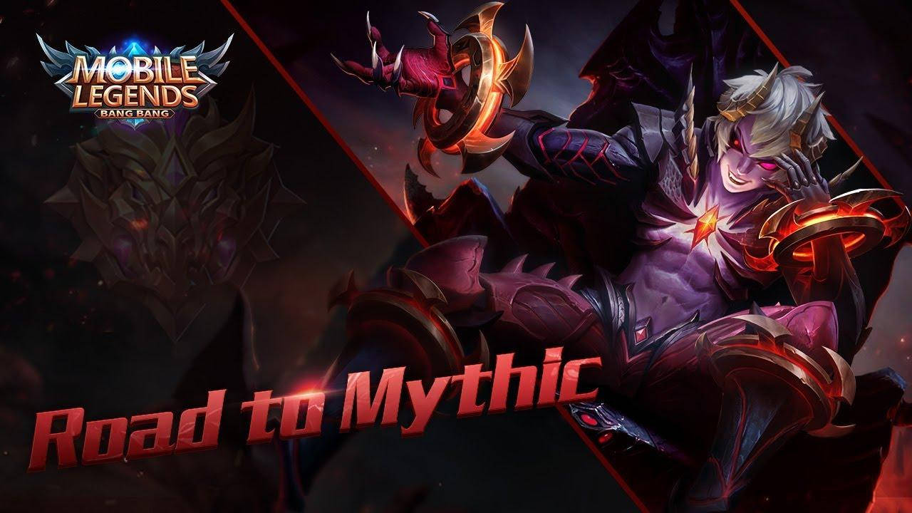 來自《Mobile Legends》遊戲的神話戰士角色，擁有發光的紅色眼睛和盔甲。