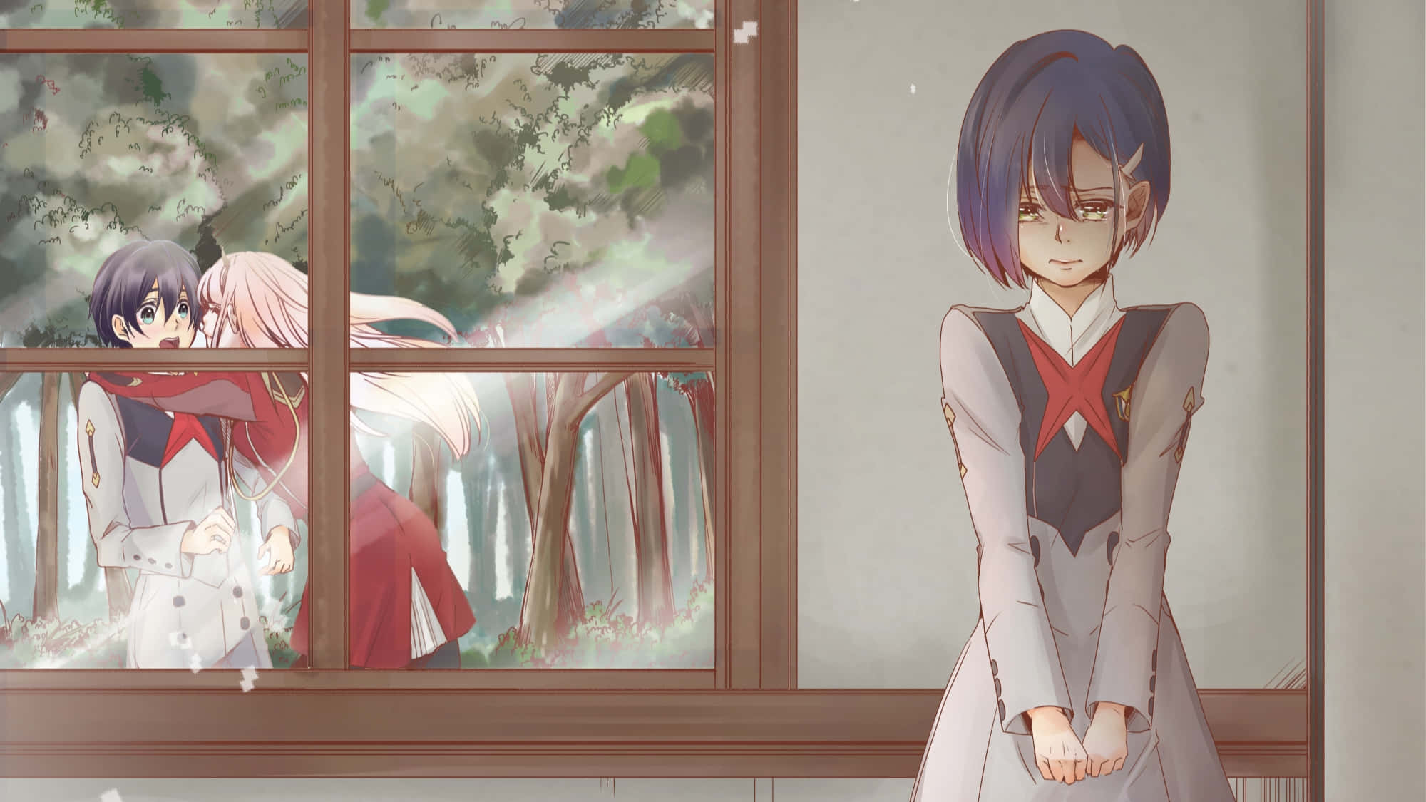 《Darling in the Franxx》中友誼與勇氣為主軸 壁紙 — 一個憂鬱的動漫女孩穿著校服站在室內，透過窗戶看著外面森林中兩個同學擁抱。