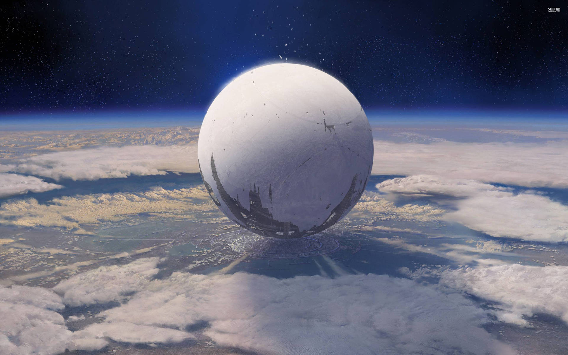 一顆發光的球體漂浮在地球的雲層之上，星空之下。