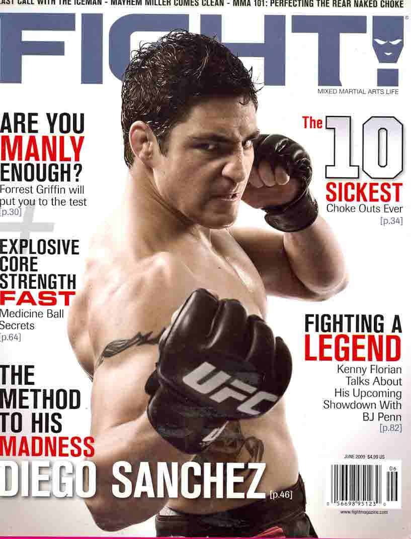 MMA拳手Diego Sanchez戴著黑色手套在雜誌封面上眼神銳利。