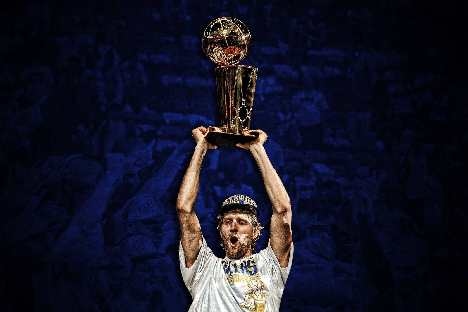 Dirk Nowitzki 2011 NBA冠軍 壁紙 — 一名籃球運動員在燈光昏暗的球場上，勝利地將NBA總冠軍獎盃高舉過頭。