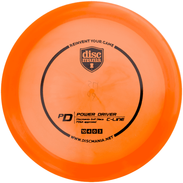 橙色Discmania PD Power Driver飛盤 壁紙 — 一個亮橙色的Discmania Power Driver飛盤高爾夫飛盤，帶有黑色文字和標誌，背景為純綠色。