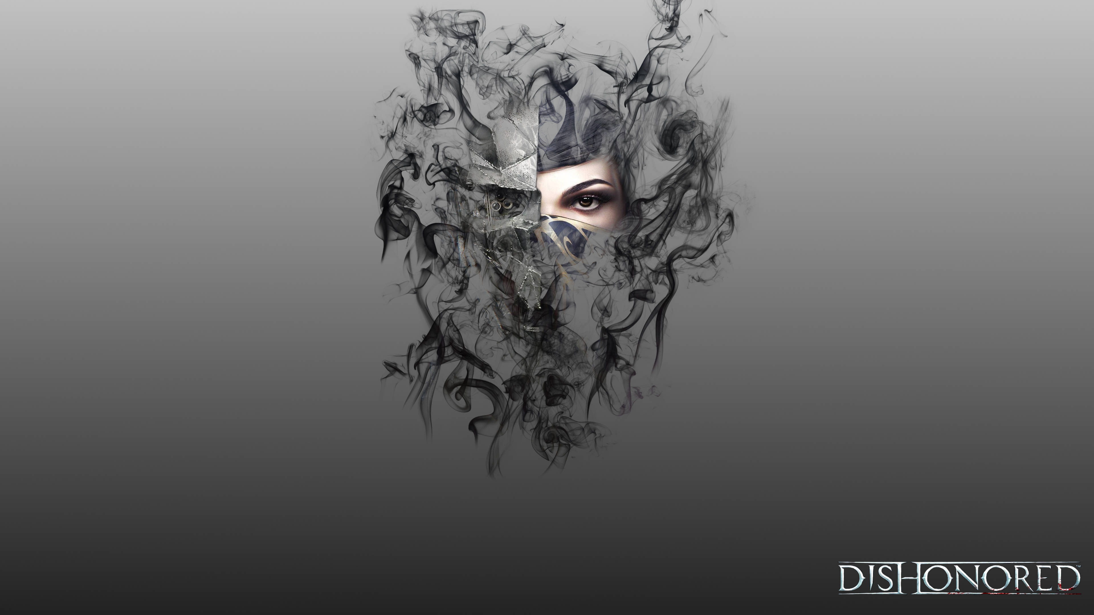Dishonored 2 科沃與艾米莉煙霧 壁紙 — 一隻眼睛穿過旋轉的黑煙窺視，背景為灰色漸變，帶有「DISHONORED」文字。