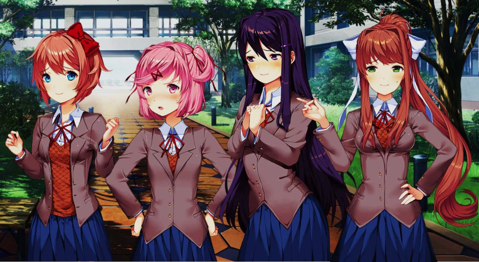 Doki Doki Literature Club 校園性感擺拍 壁紙 — 四個動漫女仔著住校服一齊企喺戶外，後面有樹同建築物。