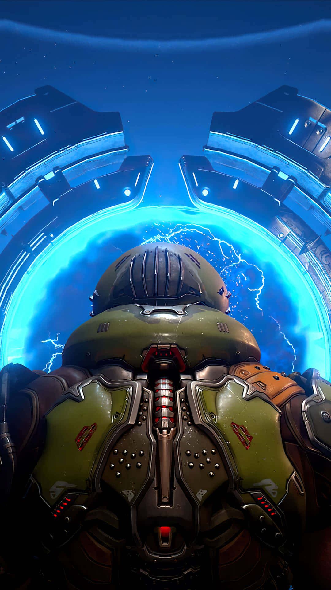 Doom 人物 Portal 通道背景 壁紙 — 一名身穿綠色盔甲的士兵站在一個發光的藍色能量傳送門前，背景是未來科幻設定。