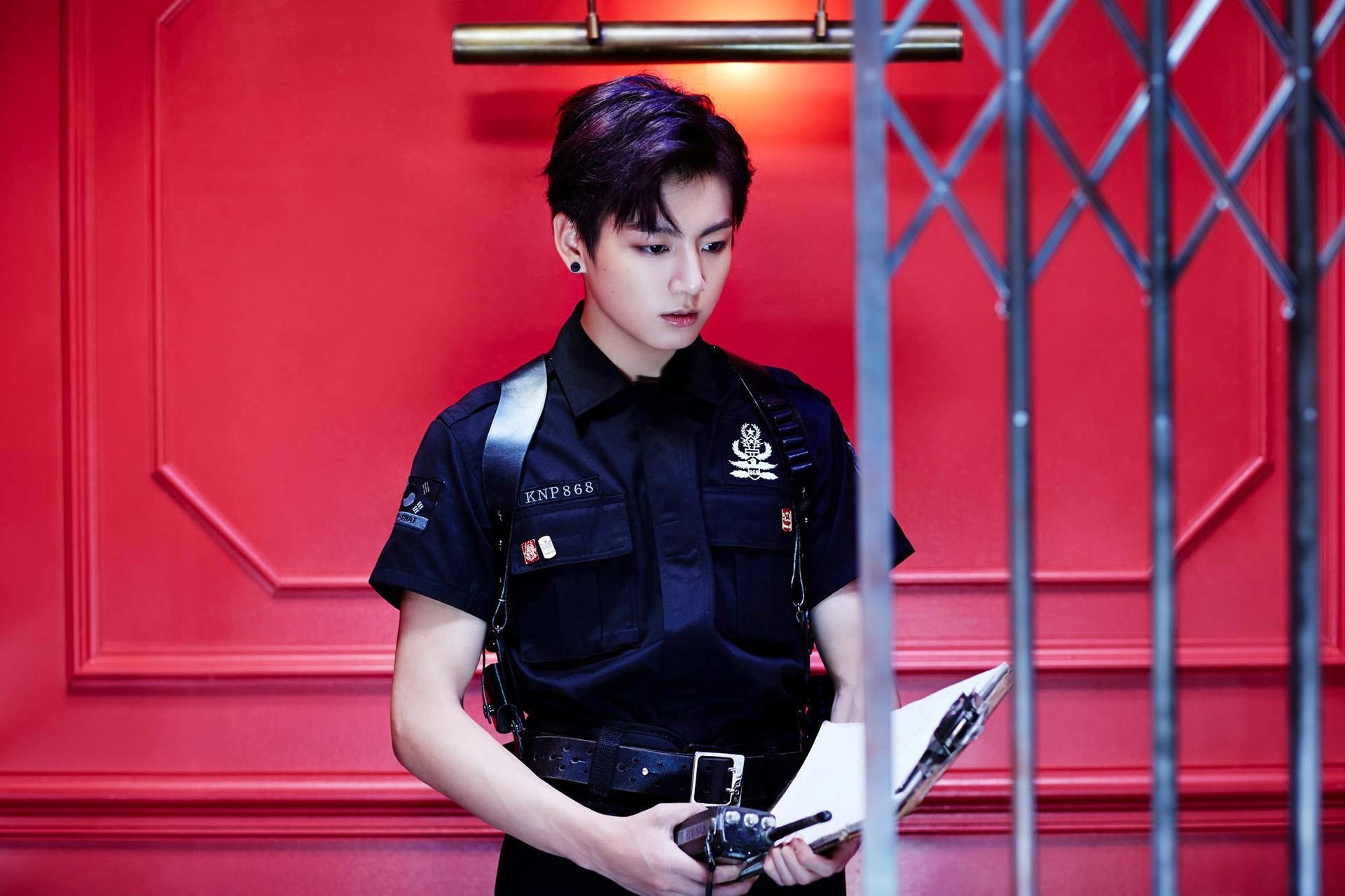BTS 田柾國《Dope》警察造型壁紙
