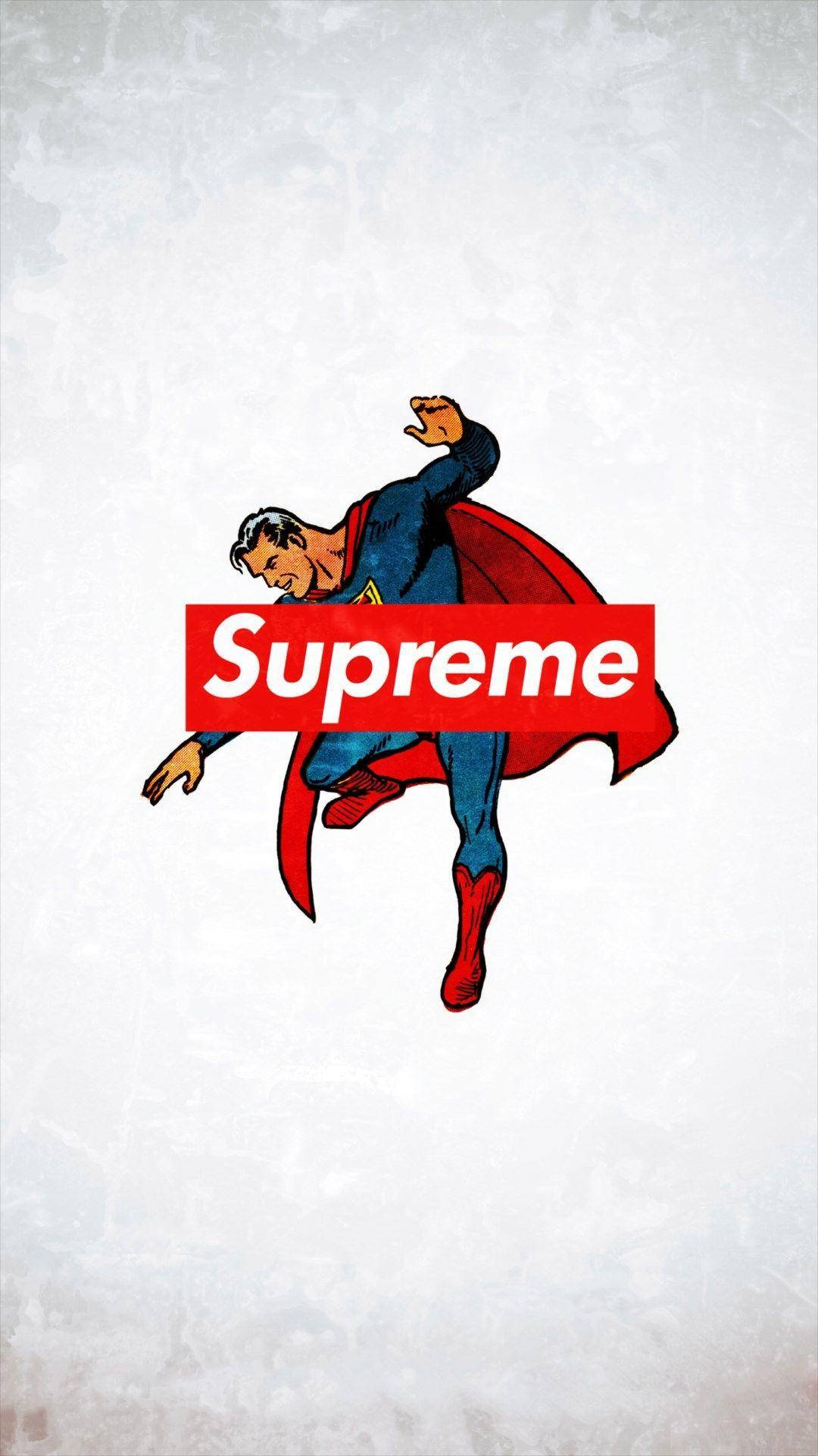 Dope Supreme 男子 壁紙 — 超人動態飛行，紅色Supreme標誌疊加在他的軀幹上，背景為紋理灰色。