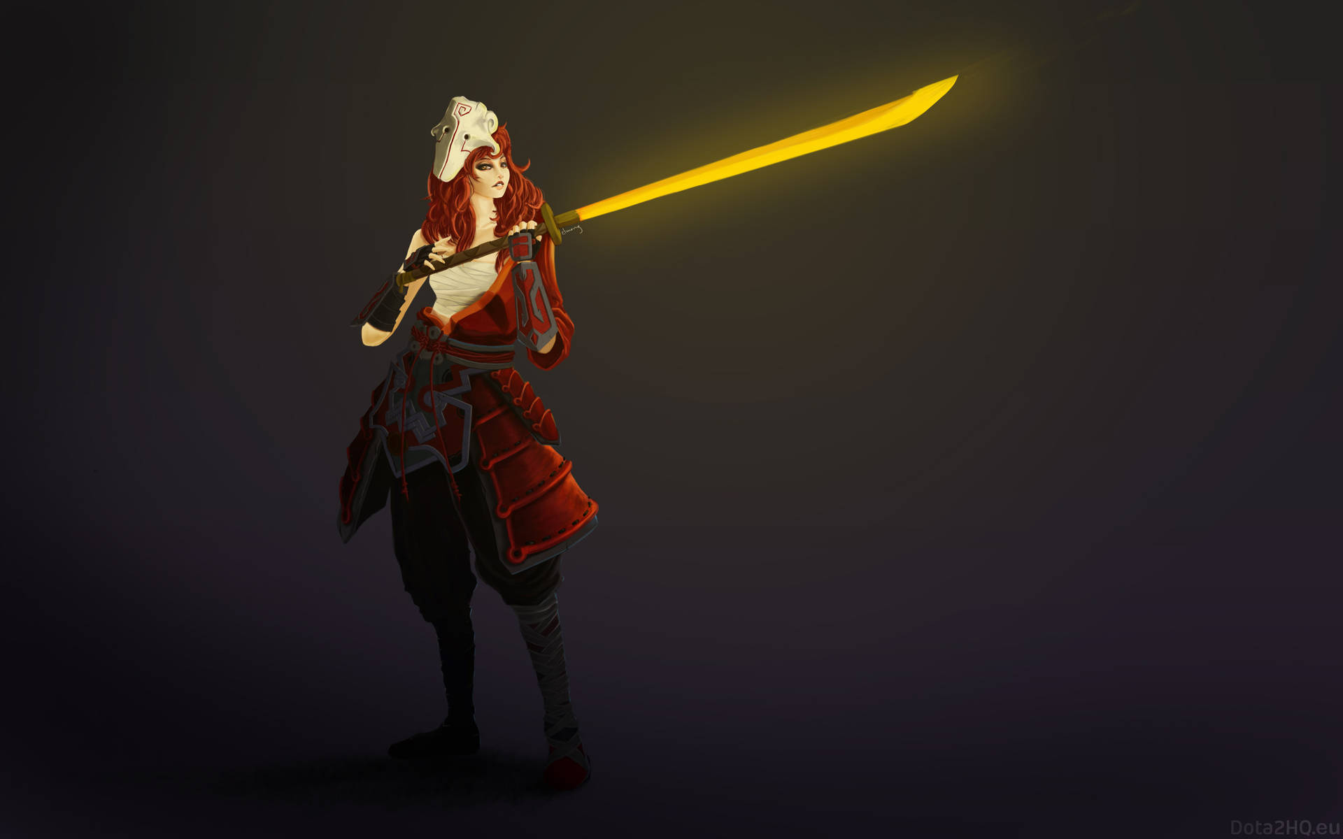 紅髮戴面具的動漫戰士，在黑暗環境中手持發光的黃色劍。