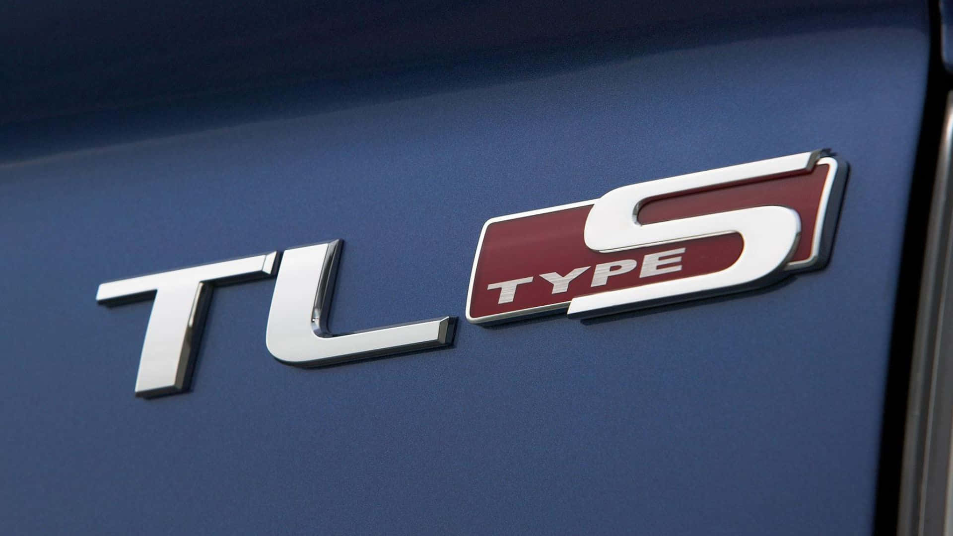 Acura Tl 桌布 壁紙 — 鍍鉻 TL S Type 徽章特寫，位於亮藍色車身上，帶有紅色點綴。