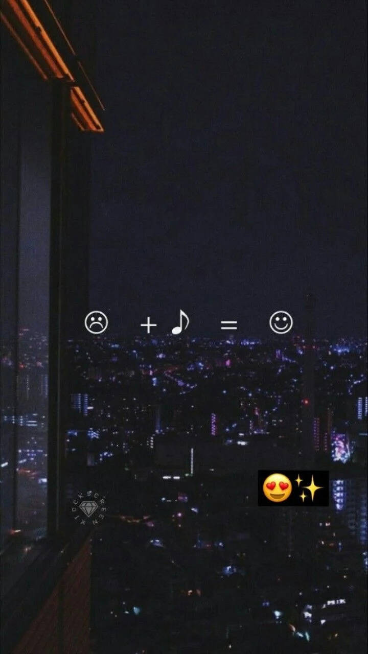 從高窗觀看的城市燈光夜景，表情符號等式悲傷加音樂等於開心。