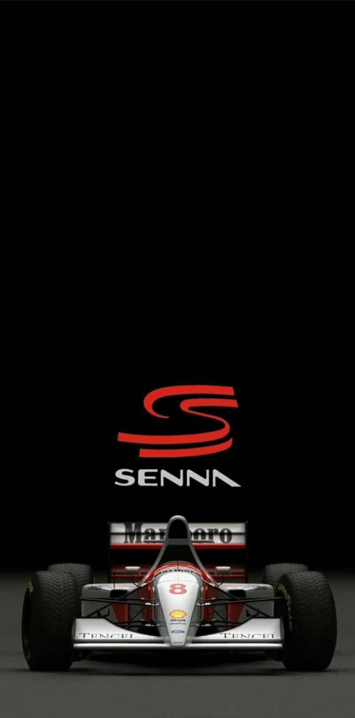 傳奇F1車手塞納賽道風采 壁紙 — 一架帶有「SENNNA」品牌標誌的流線型紅銀色一級方程式賽車，在純黑色背景上居中展示。