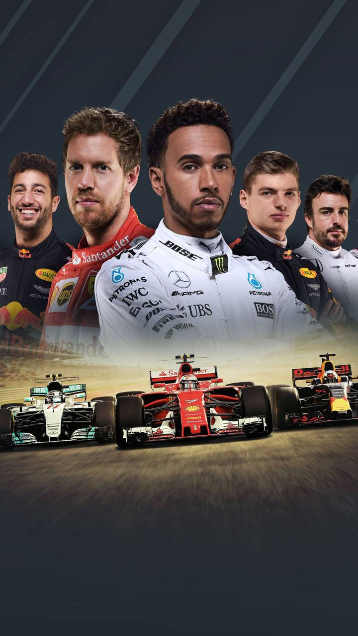 F1 2017 賽車手 iPhone 壁紙 — 五名身穿賽車服的一級方程式車手，在賽道上凝視著三輛疾馳的賽車上方。
