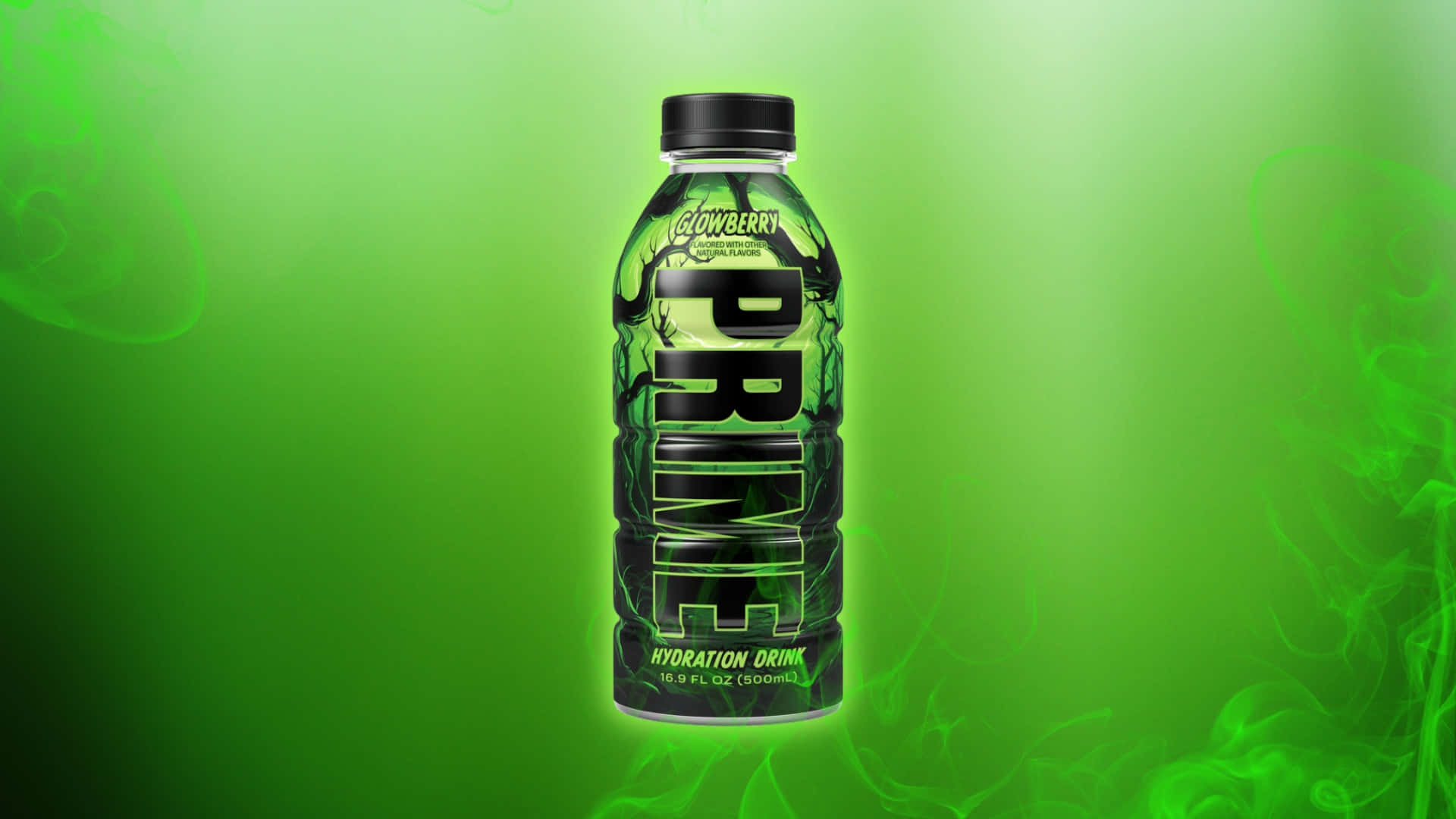  壁紙 — 一個發光的綠色Prime水合飲料瓶，立在充滿活力的綠色煙霧背景前。