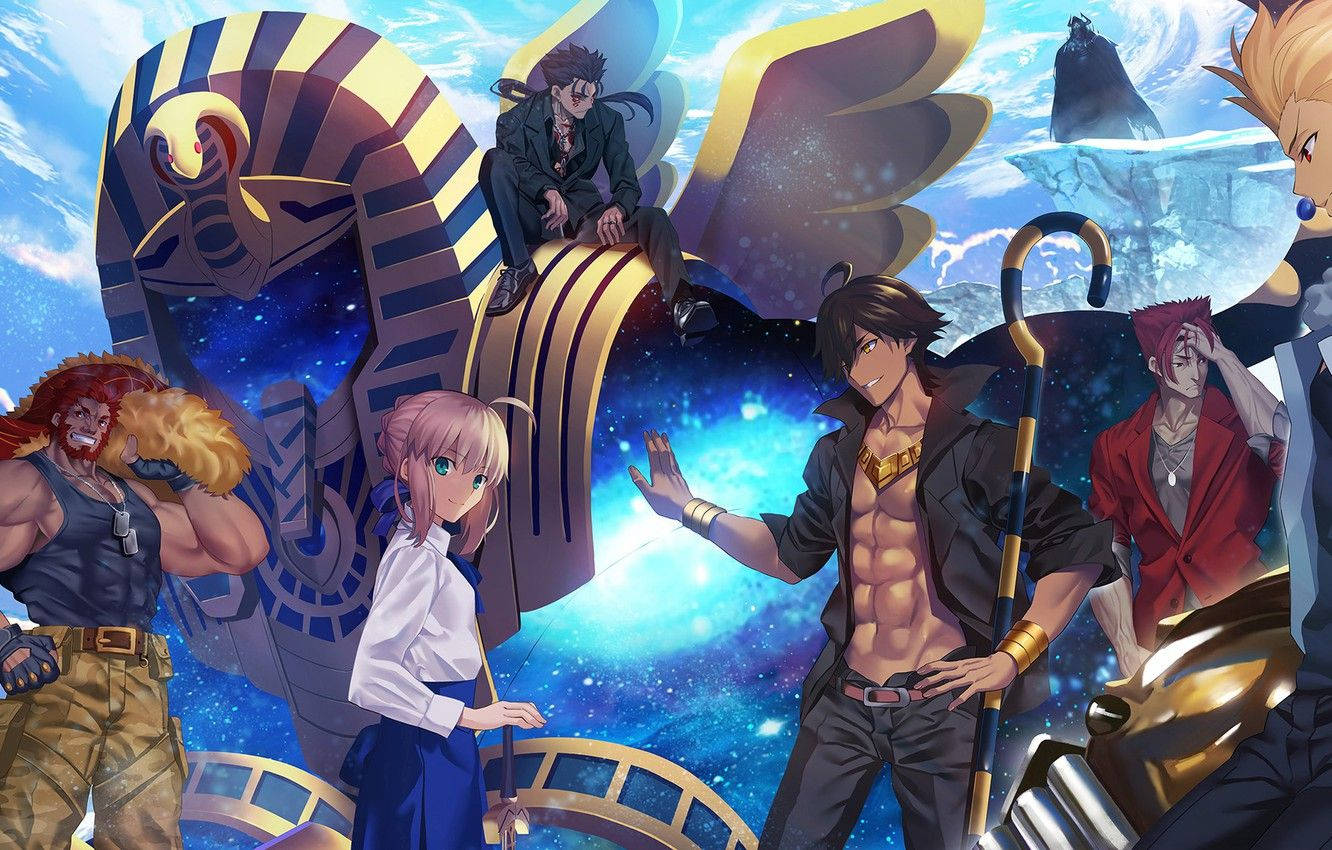 Fate Grand Order 命運系列英雄 壁紙 — 動漫角色在宇宙背景下動態擺姿勢，背景有巨大的埃及風格獅身人面像和發光的藍色星雲。