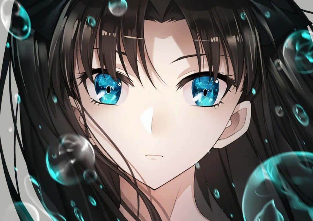 《Fate/Stay Night》中的 Rin Tohsaka 與泡泡 壁紙 — 一個近距離的動漫女孩，擁有引人注目的藍色眼睛和深色頭髮，周圍環繞著發光的青綠色氣泡。