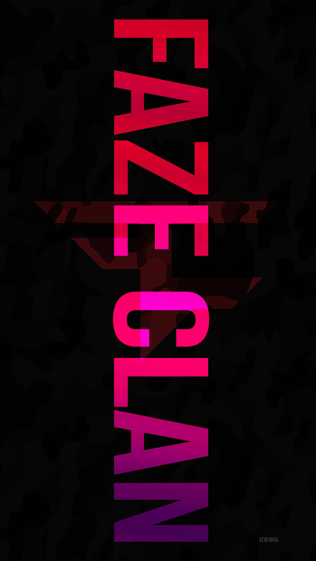 FaZe Clan 粉紅色字樣 壁紙 — 大膽嘅漸變粉紅同紫色 'FAZE CLAN' 文字喺深色迷彩背景上突出。