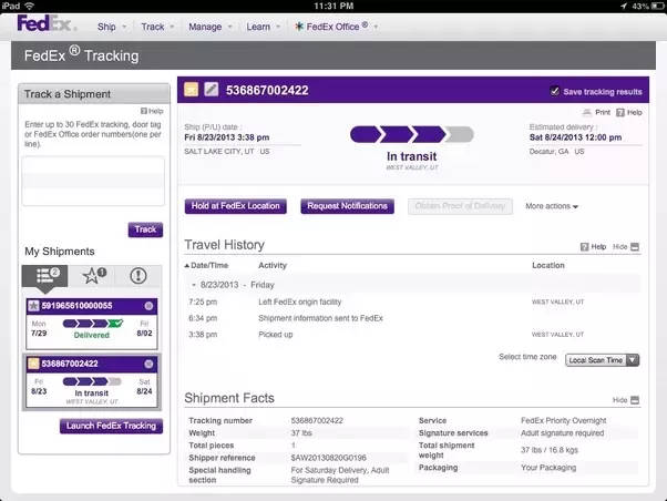 FedEx貨件追蹤畫面，顯示包裹狀態和旅行歷史。