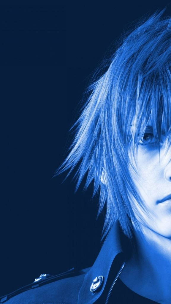 Final Fantasy XV 諾克提斯半身像 壁紙 — 一個藍色調的動漫角色，有著尖刺頭髮和銳利眼神，在黑暗背景中側視。