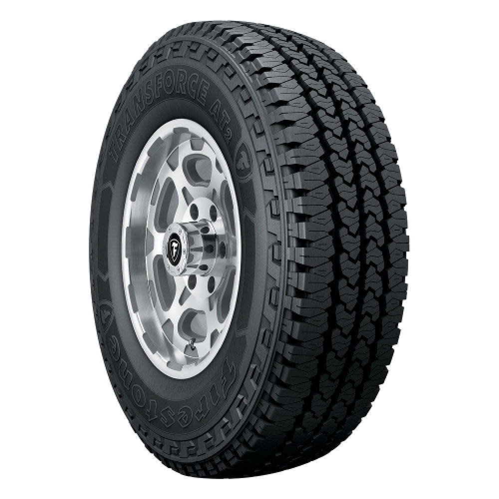 Firestone Transforce AT2全地形輪胎安裝在銀色輪圈上