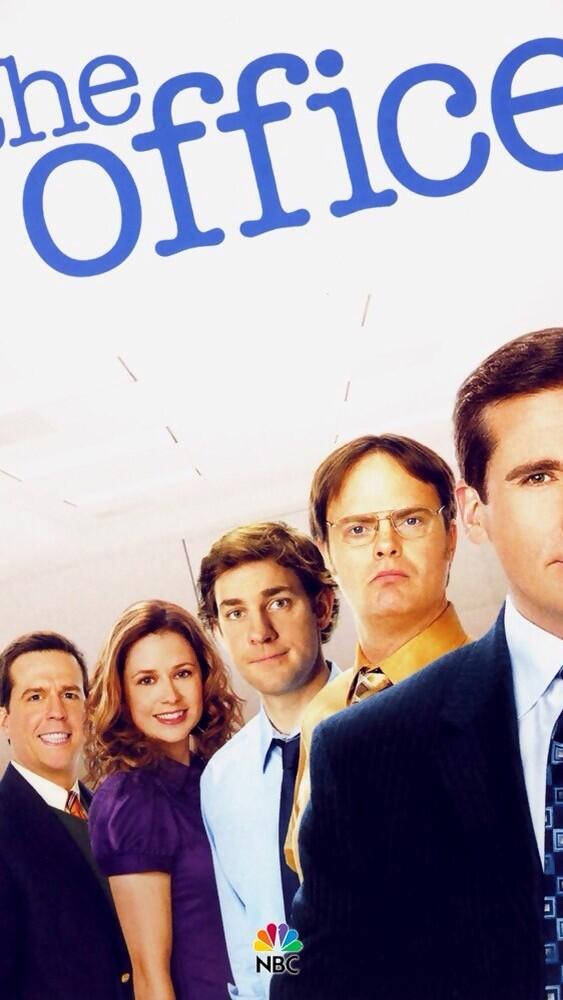電視節目《The Office》的演員穿著辦公室服裝為宣傳海報擺姿勢。