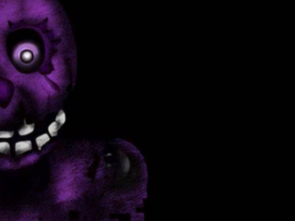FNAF半張臉紫色角色 壁紙 — 一個帶有發光眼睛和鋒利牙齒的威脅性紫色電子動畫在黑暗中潛伏。