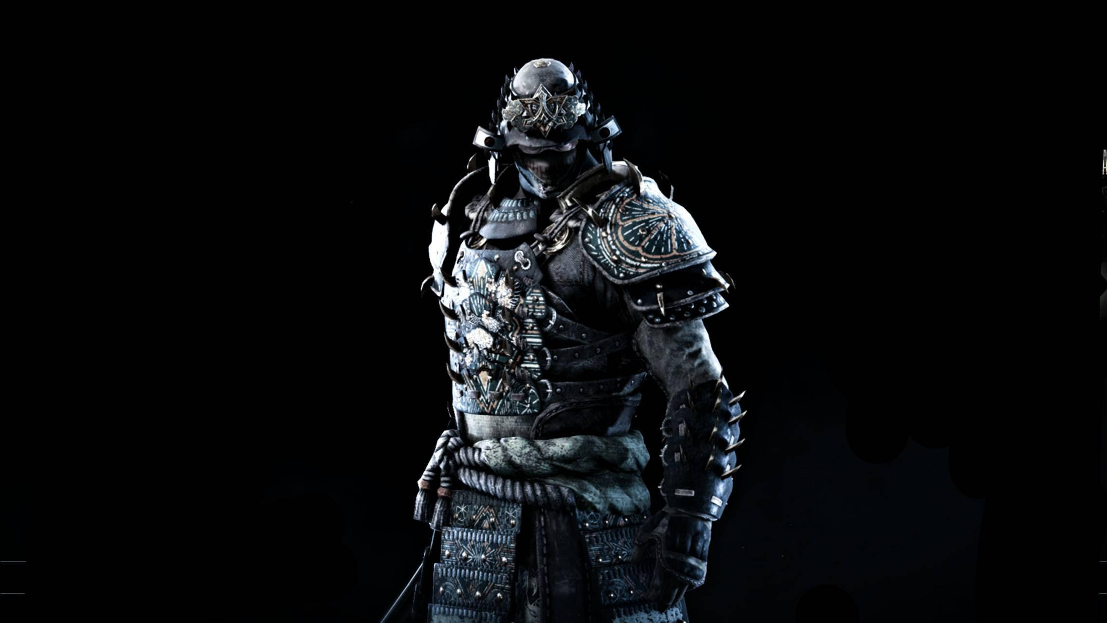 For Honor 遊戲 Orochi 黑白風 壁紙 — 一位身穿華麗盔甲、被暗光照亮的武士戰士，莊嚴地站在黑色虛空中，藍色發光點綴突顯出精緻細節。