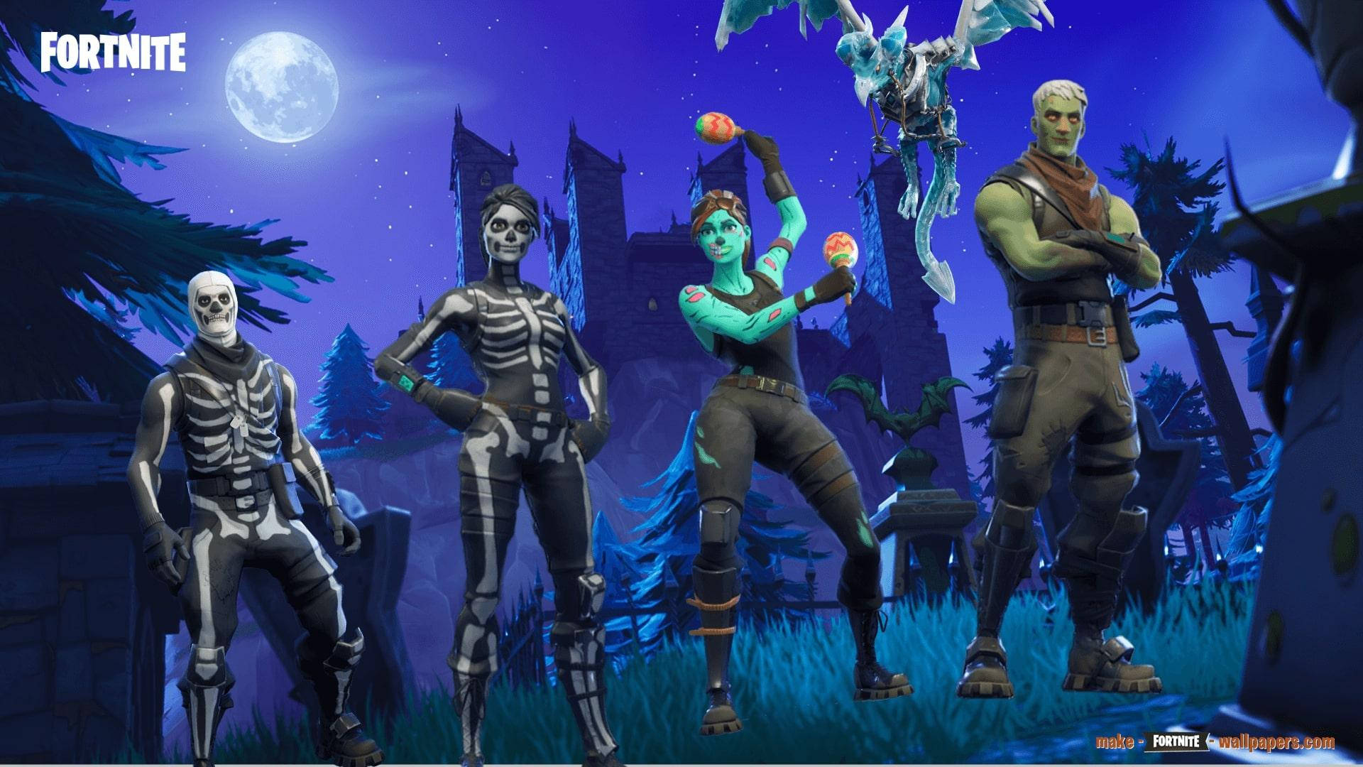 驚悚可愛《Fortnite》經典皮膚 壁紙 — 四個《要塞英雄》角色，包括骷髏和一個發光的人物，站在月光照耀的森林中，背景是滿月和城堡廢墟。