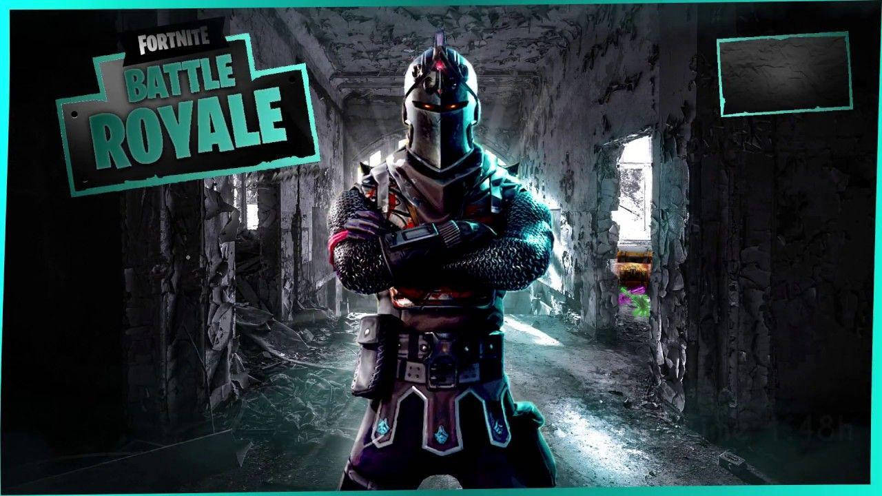 《Fortnite》Battle Royale Knight縮圖 壁紙 — 一個穿著裝甲裝備的 Fortnite Battle Royale 角色，在一個毀壞的、陽光普照的走廊裡自信地交叉雙臂站立。