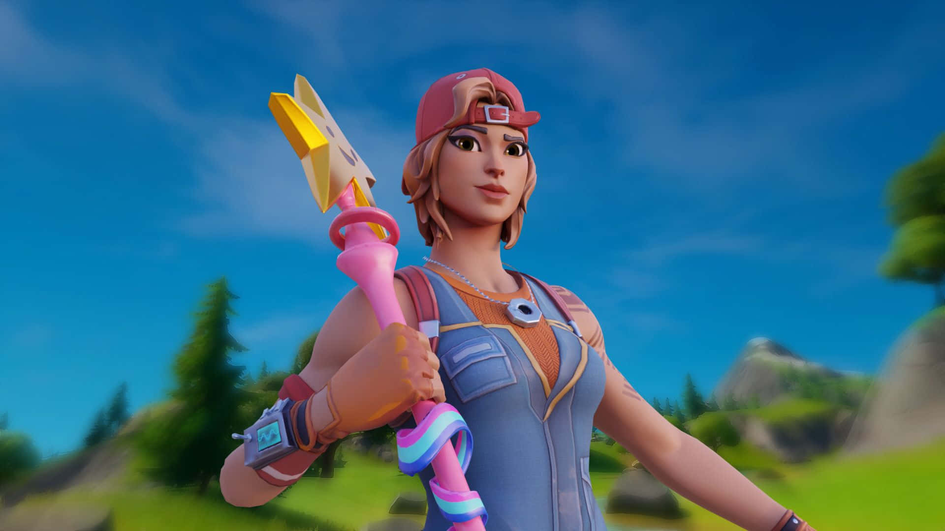 準備在最酷的Fortnite戰鬥皮膚中展開戰鬥！ 壁紙 — 一個穿著牛仔布工裝褲和紅色帽子的Fortnite角色，在藍天和綠色山丘的背景下，手持粉紅色和黃色的武器。