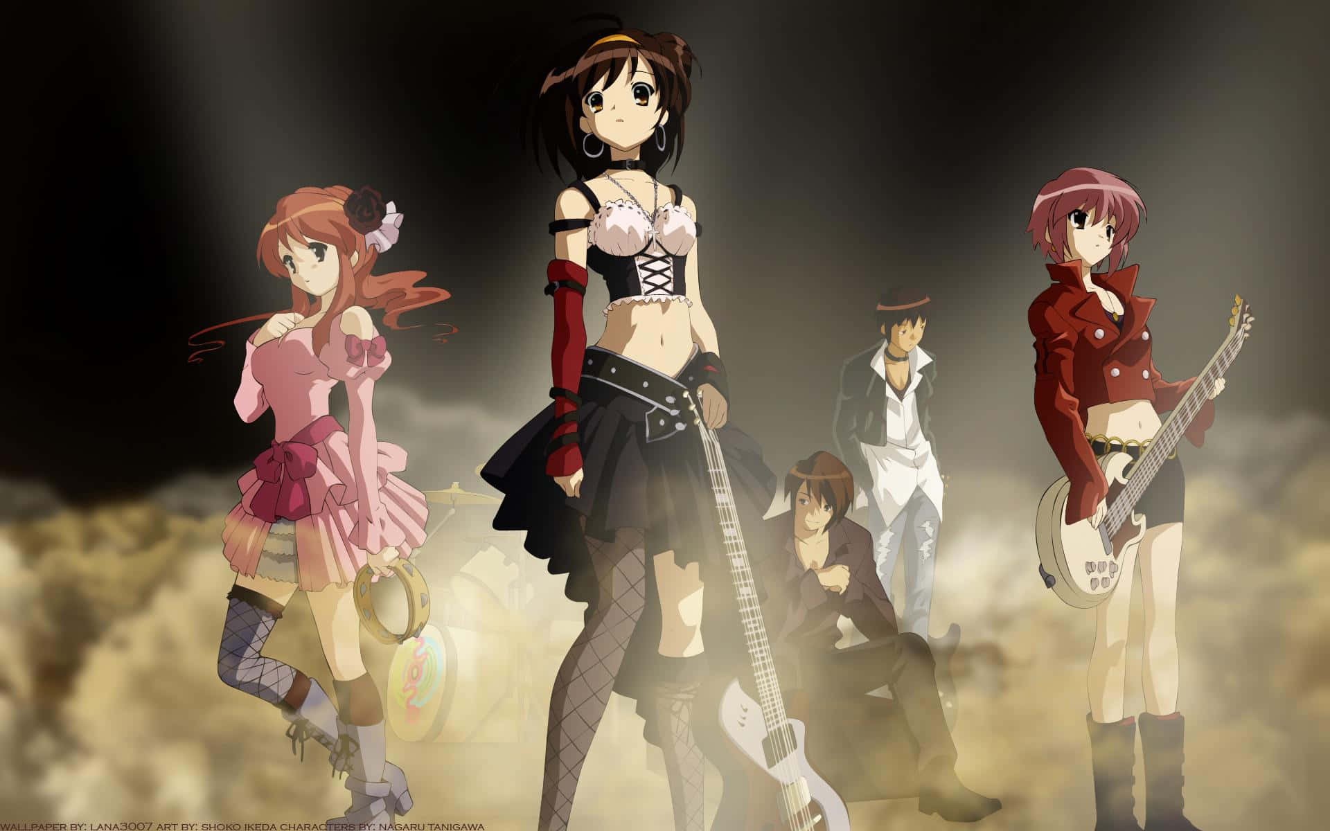Haruhi Suzumiya 桌布 壁紙 — 四位動漫樂隊成員在煙霧彌漫的黑暗背景下，配合閃爍的舞台燈光擺出戲劇性的姿勢。