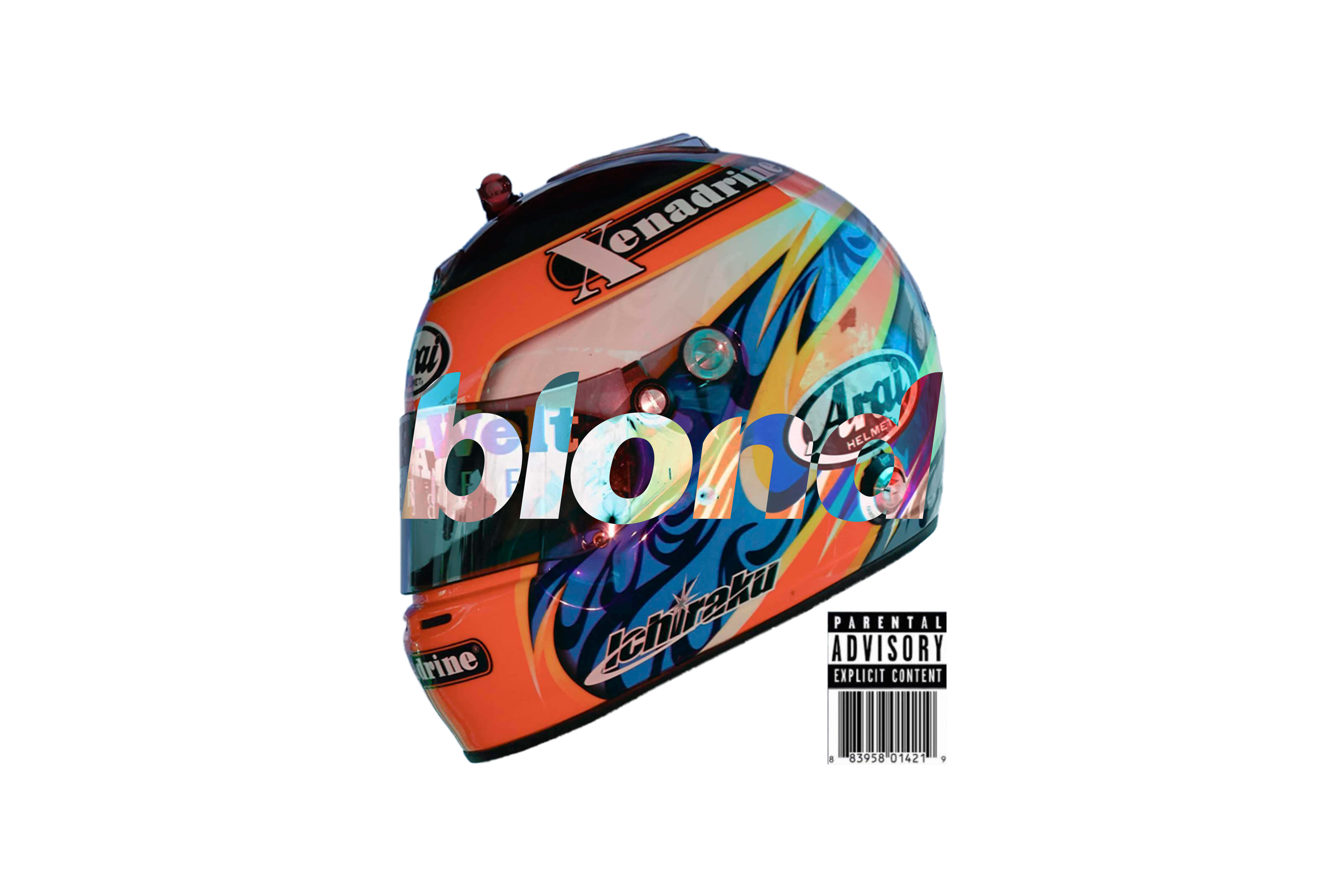 Frank Ocean 的經典黑白肖像 壁紙 — 一個鮮豔的橙色和藍色賽車頭盔，帶有 'Ichiraku' 和 'Arai' 標誌，並在白色背景上帶有 Parental Advisory 標籤。