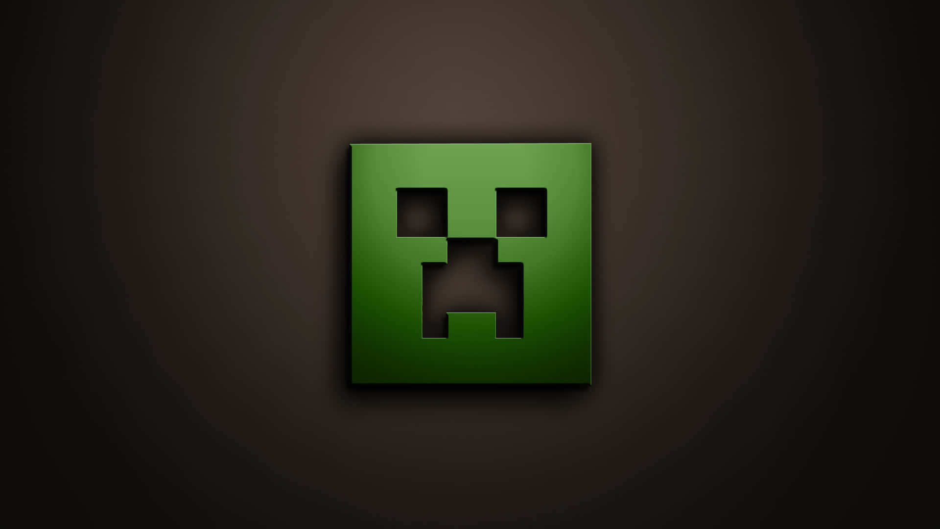 Creeper Face 桌布 壁紙 — Minecraft 中發光的綠色爬行者面孔，居中於深色漸變背景上。