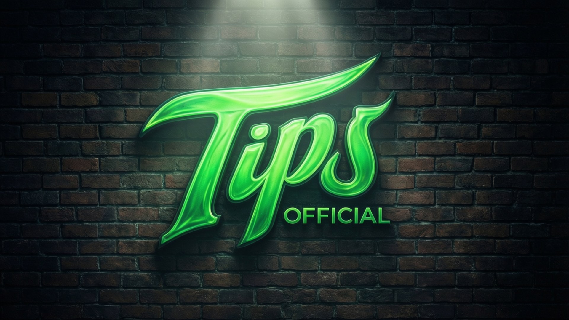 Neon on Brick 壁紙 — 一個發光的綠色霓虹燈牌，拼出「Tips」，下方有「OFFICIAL」，安裝在聚光燈下的深色磚牆上。