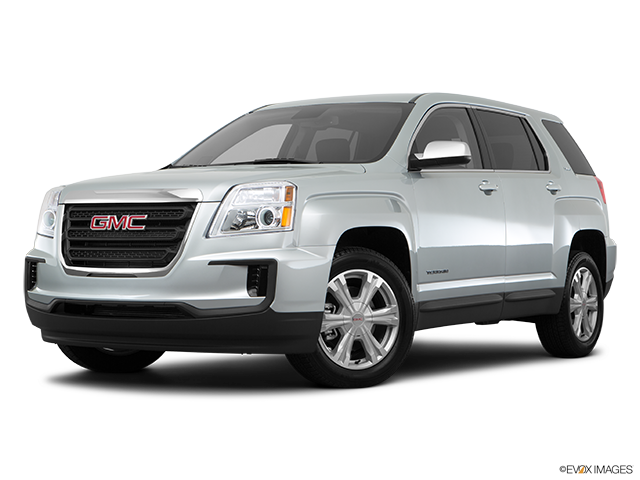 銀色GMC Terrain SUV側面視圖 壁紙 — 在攝影棚燈光下展示的時尚銀色GMC Acadia SUV，線條簡潔，帶有鍍鉻裝飾。