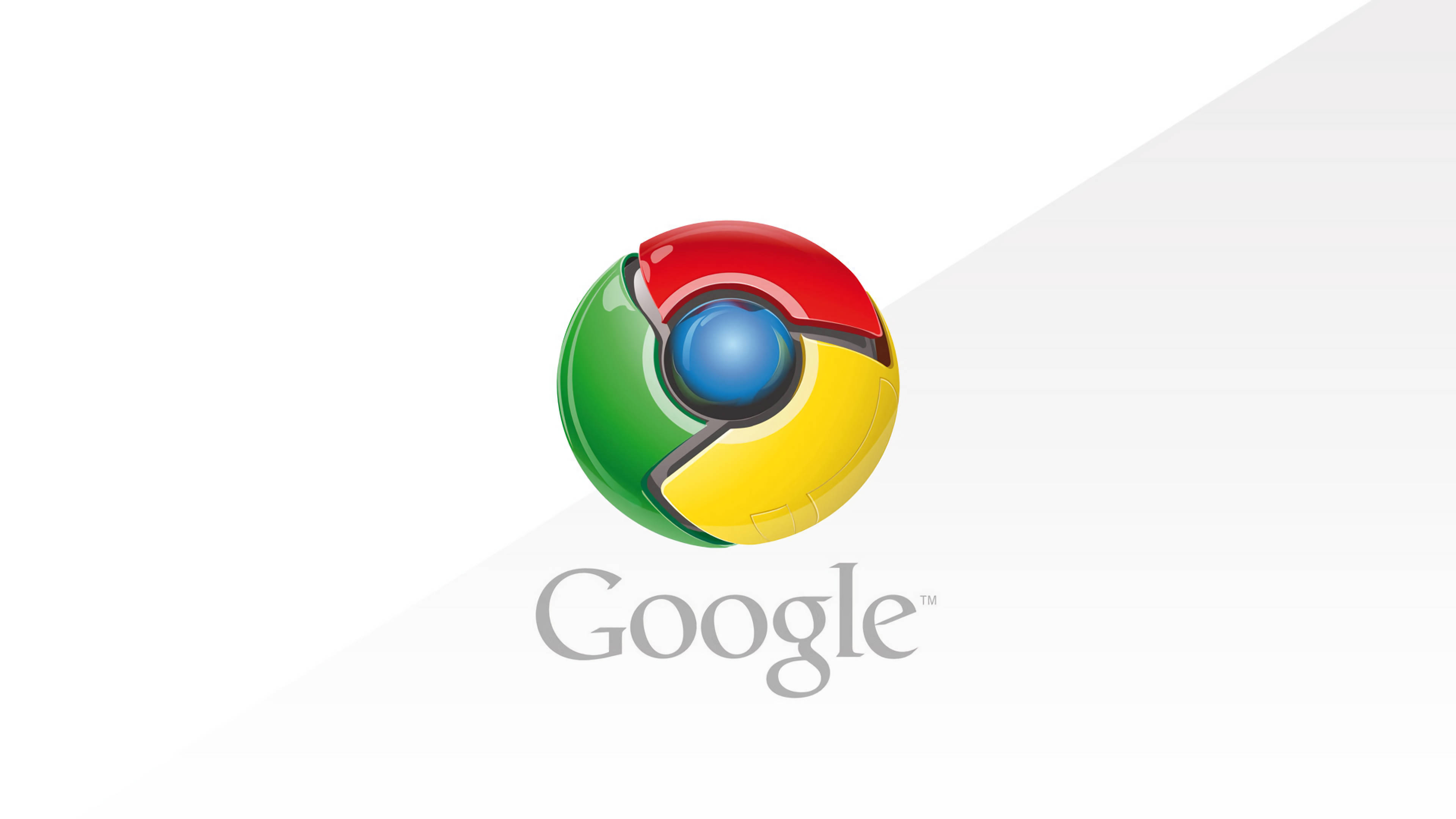 Google Chrome數位藝術HD 壁紙 — Google Chrome 標誌，帶有紅色、綠色、黃色和藍色部分，背景為乾淨的白色對角漸變。