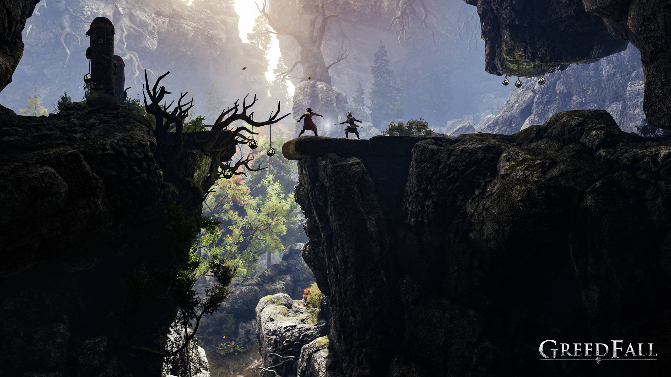 Greedfall 危險懸崖 壁紙 — 兩個人物站在陽光明媚的幻想峽谷的狹窄懸崖邊緣，有古老的石頭廢墟和懸掛的鹿角。