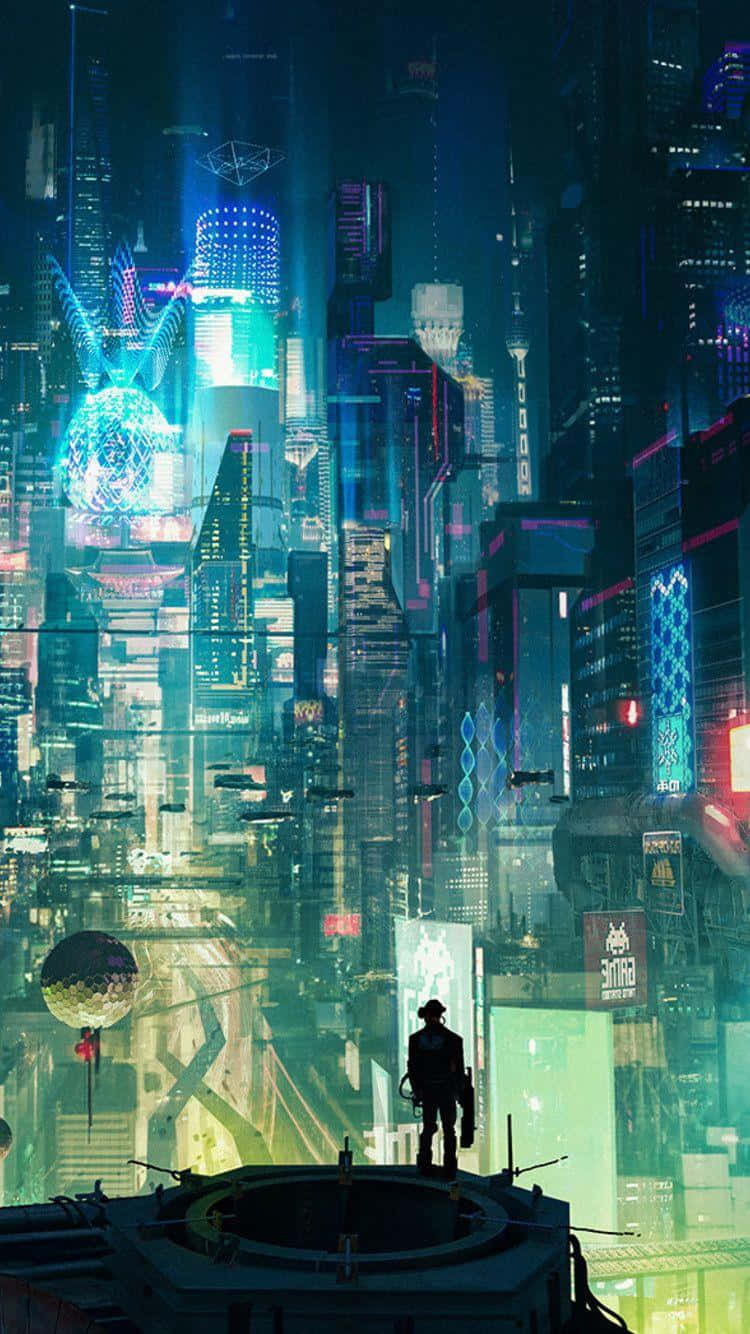  壁紙 — 一個孤獨的身影站在建築物頂部，俯瞰著夜晚霓虹燈閃爍的龐大賽博龐克城市景觀。