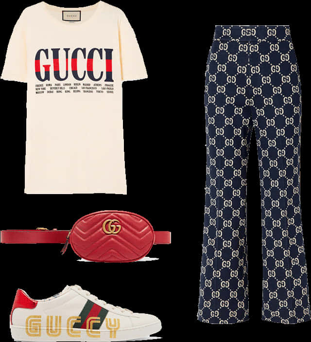 Gucci品牌服飾與配件 壁紙 — Gucci 服裝，包括一件帶有醒目標誌印花的奶油色 T 恤，搭配海軍藍 GG 圖案長褲、紅色腰帶和帶有金色品牌標誌的白色運動鞋。