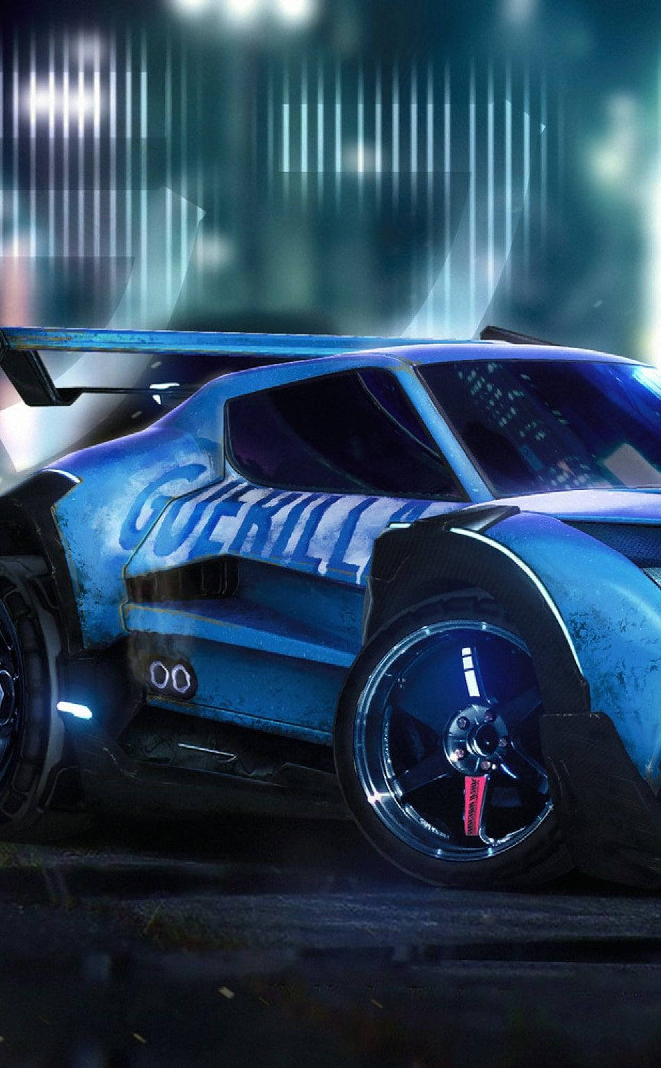 Guerilla Octane 車火箭聯賽 iPhone 壁紙 — 一輛帶有 'GUERILLA' 品牌的時尚藍色賽車在未來城市夜景中於霓虹燈下發光。