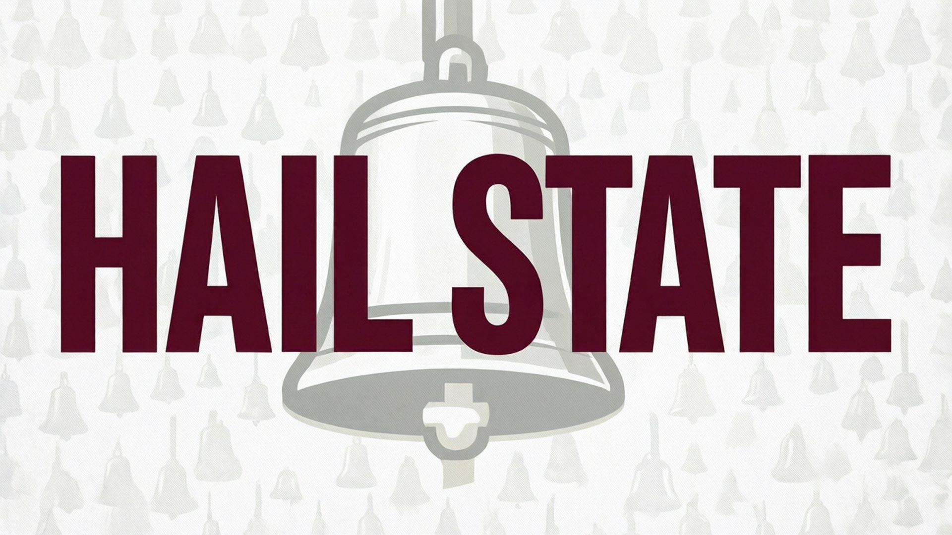Hail State 字體壁紙 壁紙 — 粗體栗色文字 'HAIL STATE' 疊加在一個大銀鐘上，背景是淺灰色上重複的小鐘圖案。