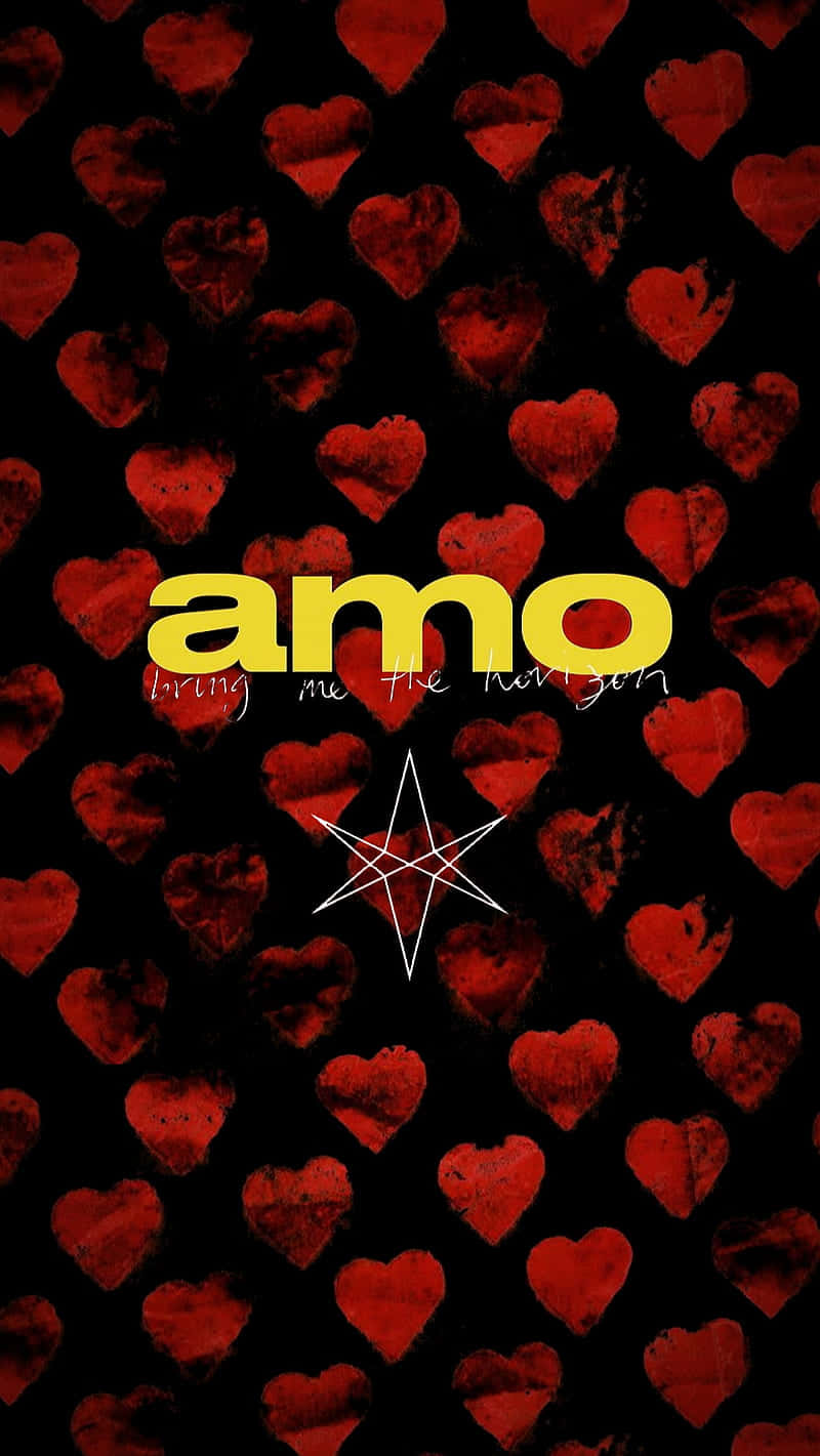  壁紙 — 黑色背景上佈滿帶紋理的紅色心形，並有黃色 'amo' 文字及下方一顆白色星星。