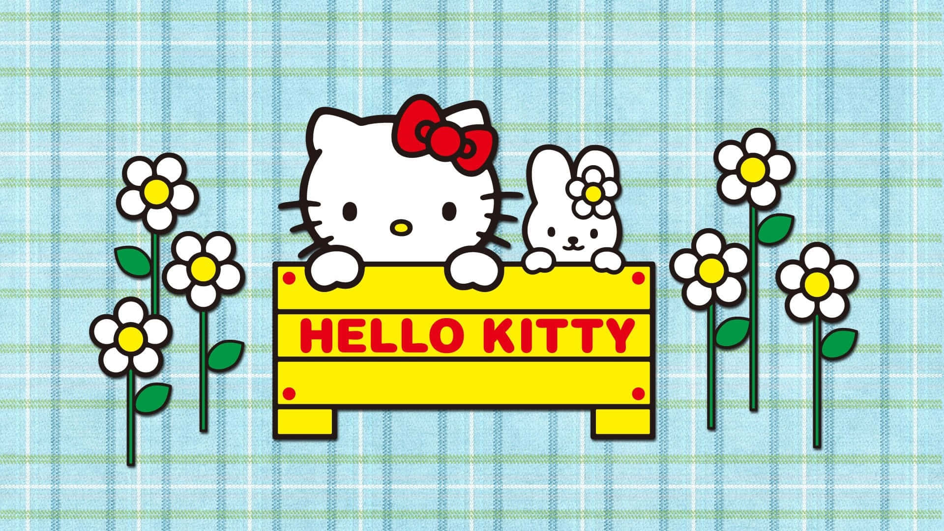 Hello Kitty 與兔兔背景 壁紙 — Hello Kitty 和她的朋友從一個黃色標誌牌上方探出頭來，標誌上有白色雛菊，背景是藍色格子圖案。