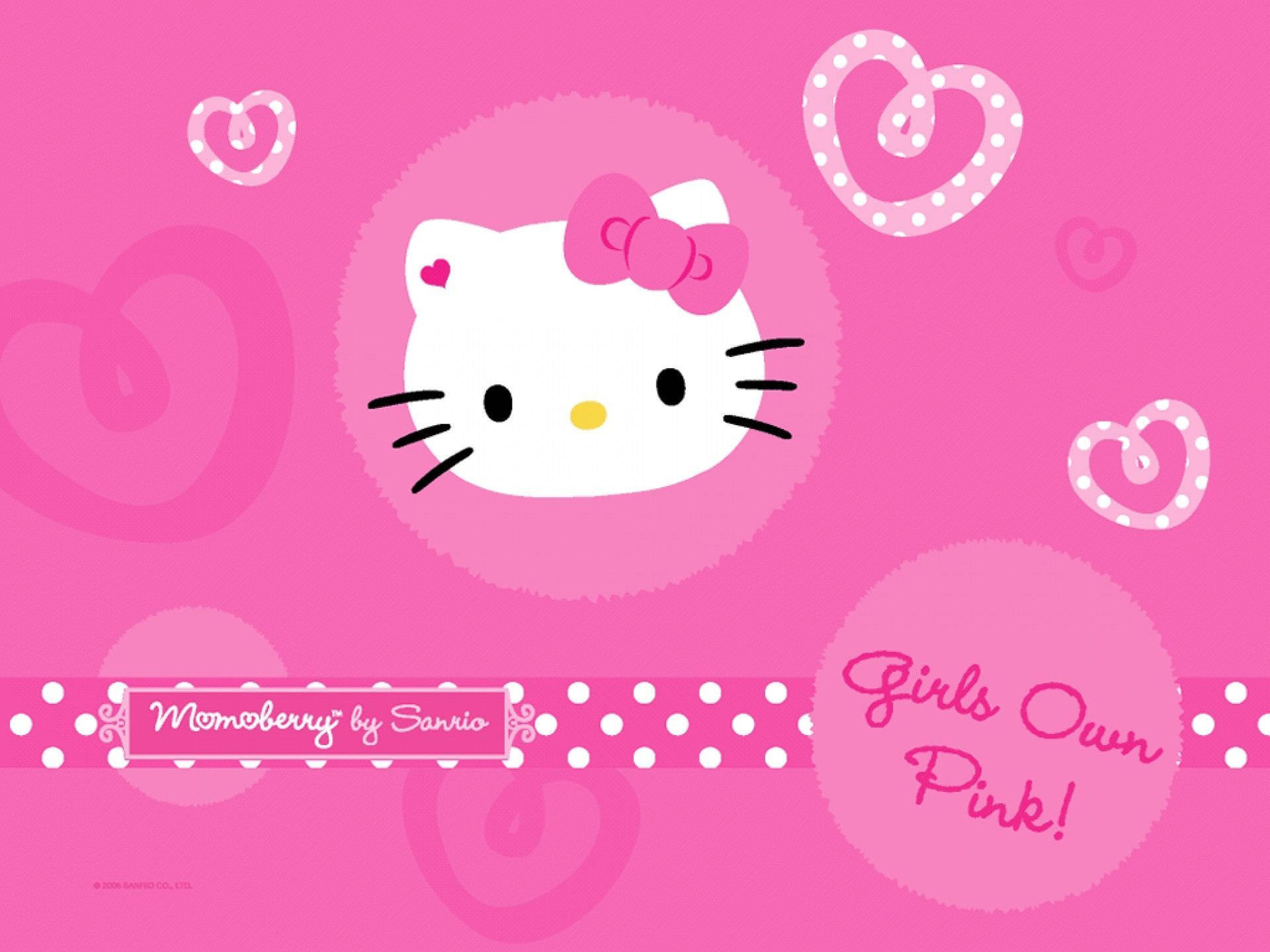 Hello Kitty擁有獨特風格 壁紙 — Hello Kitty 戴著粉紅色蝴蝶結，在充滿心形和圓點的鮮豔粉紅色背景上微笑。