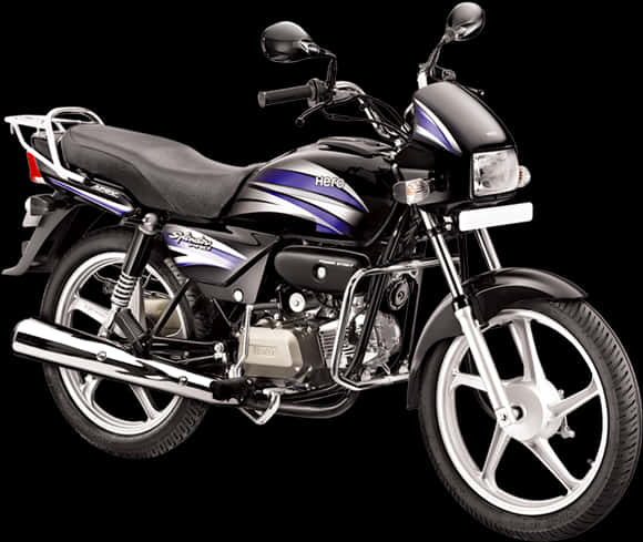 Hero Splendor 黑色摩托車 壁紙 — 一輛時尚的黑色和紫色Hero電單車，帶有鍍鉻裝飾，在純黑色背景下蓄勢待發。