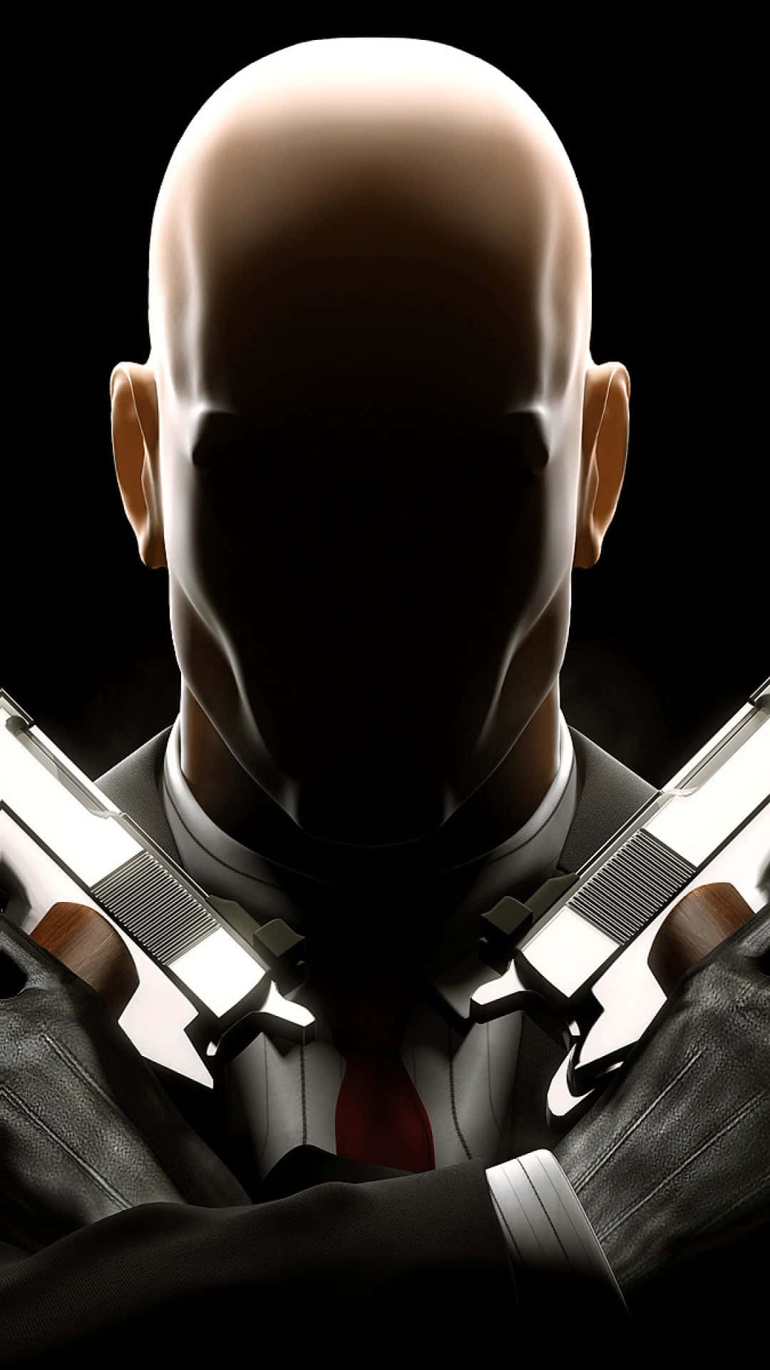 《Hitman 2》登陸 iPhone X，體驗西甲足球風采 壁紙 — 一個光頭男人穿著西裝，在黑色背景前將兩把手槍交叉放在胸前。