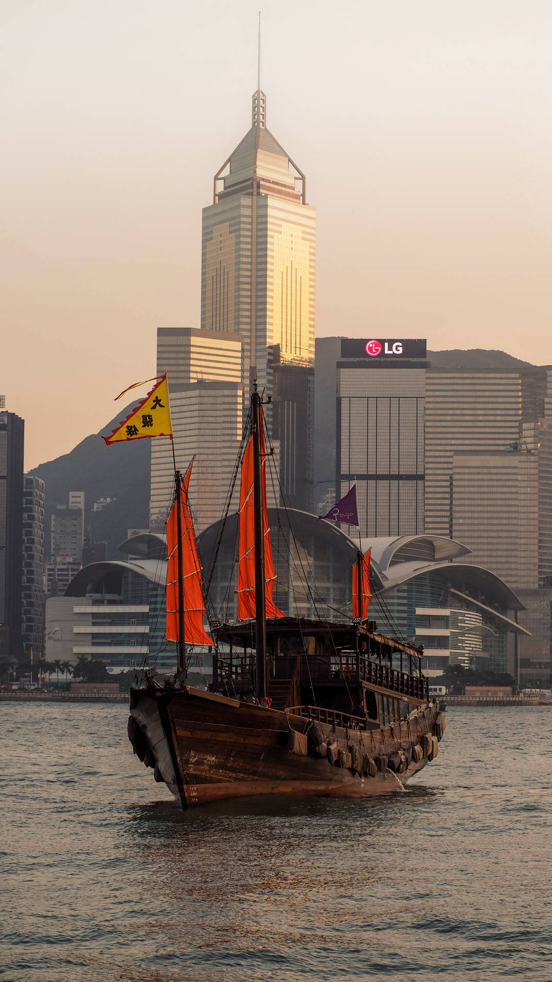 香港鴨脷洲遊船壁紙
